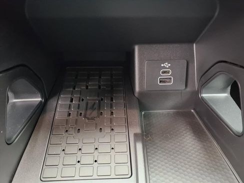 New 2025 Ford Ranger XLT w/ Convenience Package image 11