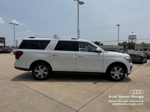 Used 2024 Ford Expedition Max Limited RWD image 4