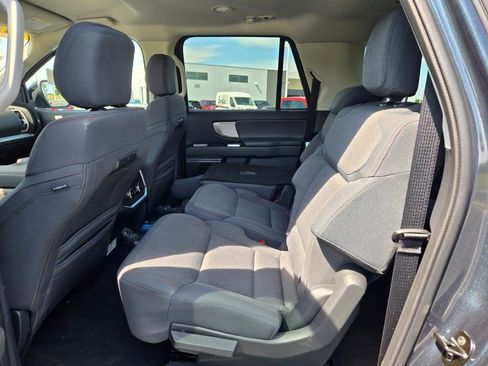 New 2025 Ford Expedition Max Active image 21