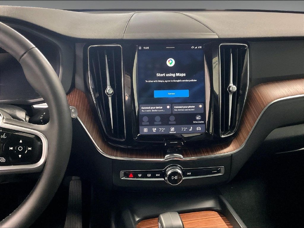 Used 2024 Volvo XC60 B5 Plus w/ Climate Package AWD/4WD image 18