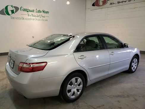 Used 2009 Toyota Camry image 6