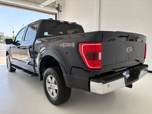 Used 2022 Ford F150 XLT w/ Equipment Group 301A Mid AWD/4WD image 19