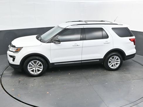 Used 2018 Ford Explorer XLT w/ Equipment Group 201A image 38