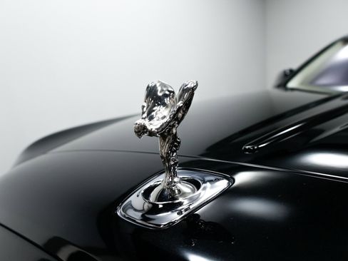 Used 2015 Rolls-Royce Ghost image 50