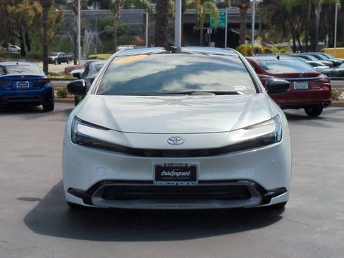 Used 2024 Toyota Prius Limited w/ Limited Premium Package AWD/4WD image 2