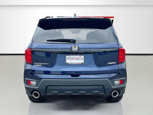 Used 2025 Honda Passport EX-L image 6