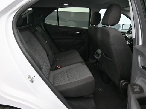 Used 2024 Chevrolet Equinox LT image 43