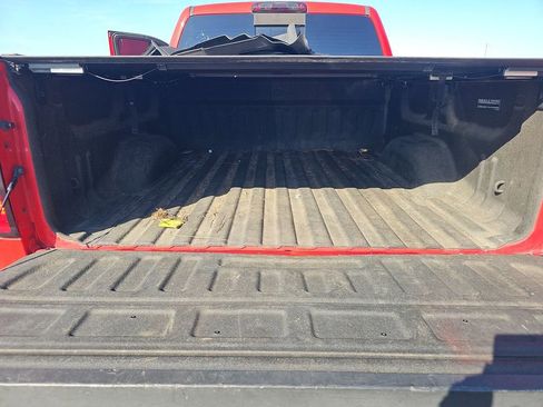 Used 2018 Chevrolet Silverado 1500 LT w/ All Star Edition image 10