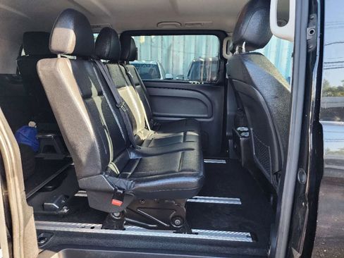 Used 2020 Mercedes-Benz Metris Passenger image 15