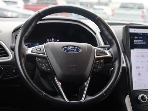Used 2023 Ford Edge SEL image 28
