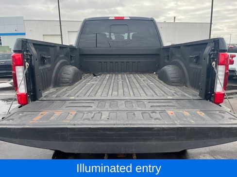 Used 2019 Ford F250 Lariat w/ FX4 Off-Road Package image 25