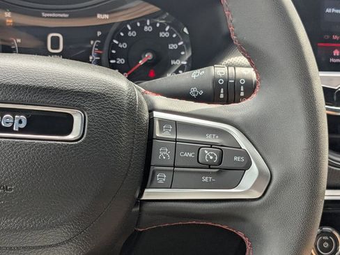 Used 2024 Jeep Compass Trailhawk image 25