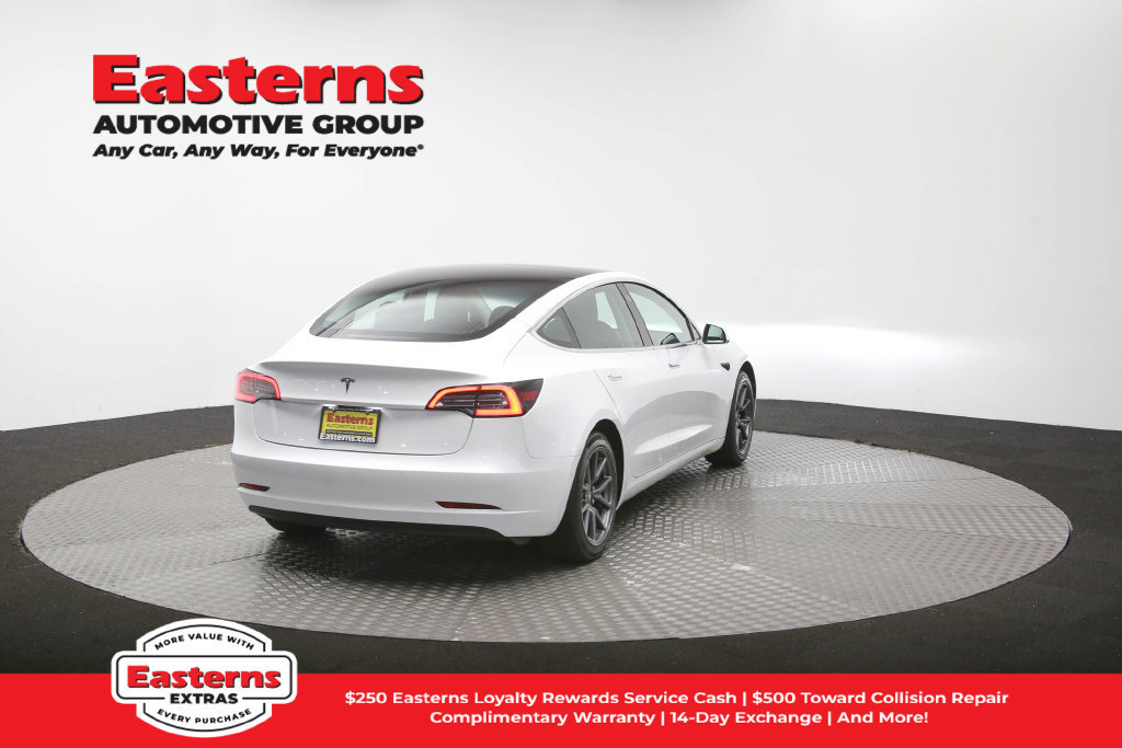 Used 2020 Tesla Model 3 Standard Range RWD image 36