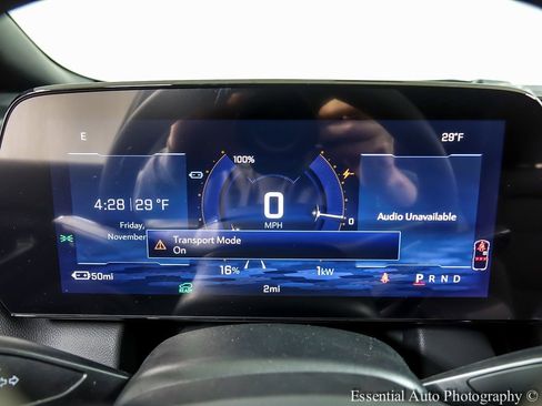 New 2026 Chevrolet Equinox EV LT image 12