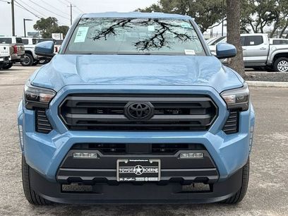 New 2026 Toyota Tacoma SR5
