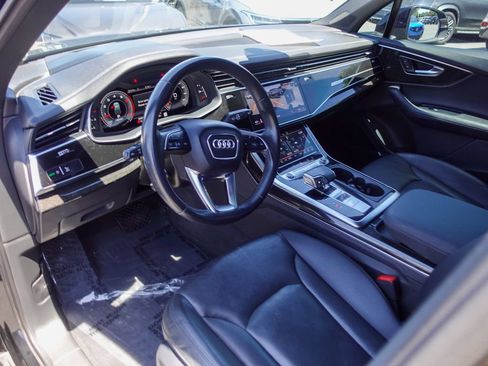 Used 2023 Audi Q7 3.0T Prestige w/ Prestige Package AWD/4WD image 11