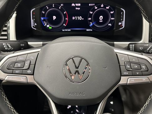 Used 2022 Volkswagen Atlas SE w/ Black Wheel Package image 14