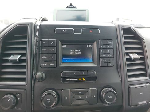 Used 2017 Ford F150 XL w/ Equipment Group 101A Mid image 21