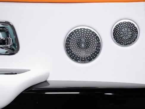 Used 2023 Rolls-Royce Cullinan w/ Cullinan Package image 18