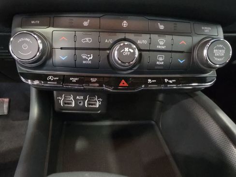 Used 2026 Dodge Durango GT AWD/4WD image 17