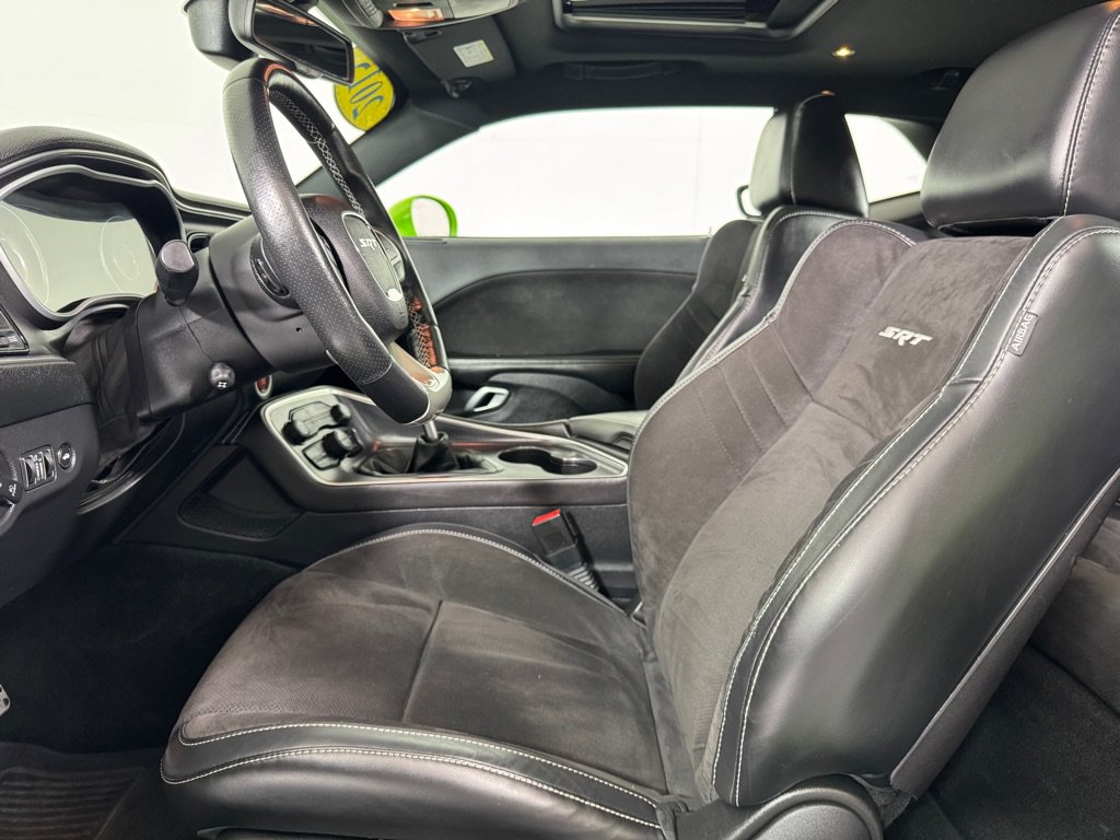 Used 2015 Dodge Challenger SRT w/ Technology Group RWD image 12