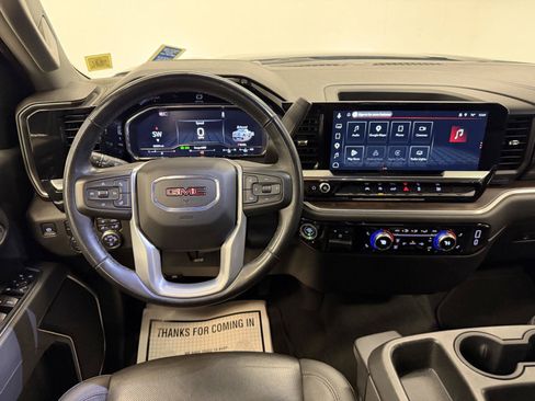 Used 2025 GMC Sierra 1500 SLT AWD/4WD image 32