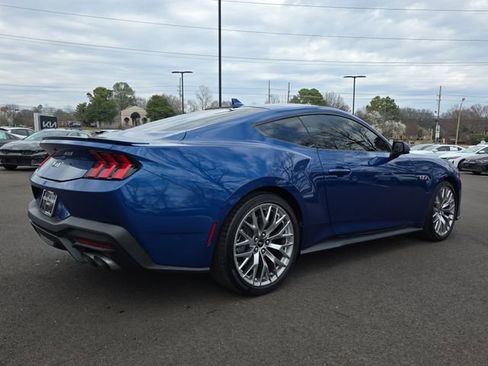 Used 2024 Ford Mustang GT Premium image 5