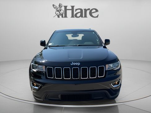 Used 2017 Jeep Grand Cherokee Laredo w/ Quick Order Package 23E AWD/4WD image 8