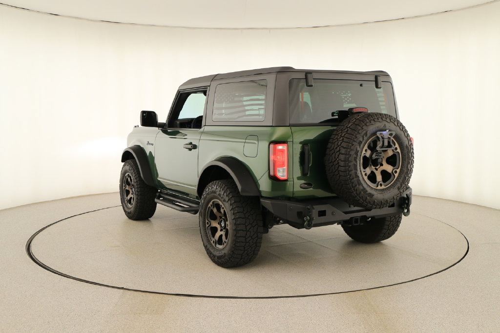 Used 2023 Ford Bronco 2-Door AWD/4WD image 4