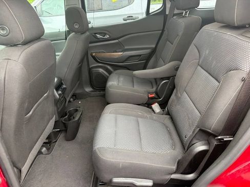Used 2021 GMC Acadia SLE w/ Driver Convenience Package FWD image 6