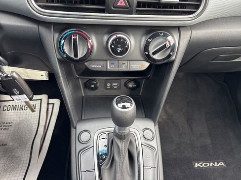 Used 2021 Hyundai Kona SE w/ Cargo Package AWD/4WD image 19