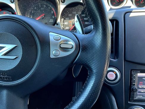 Used 2014 Nissan 370Z Touring w/ Sport Package image 18
