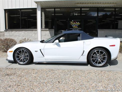Used 2013 Chevrolet Corvette 427 w/ 1SC Preferred Equipment Group RWD image 4