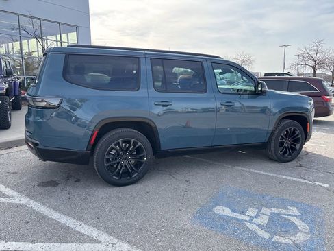 New 2026 Jeep Grand Wagoneer Summit AWD/4WD image 33