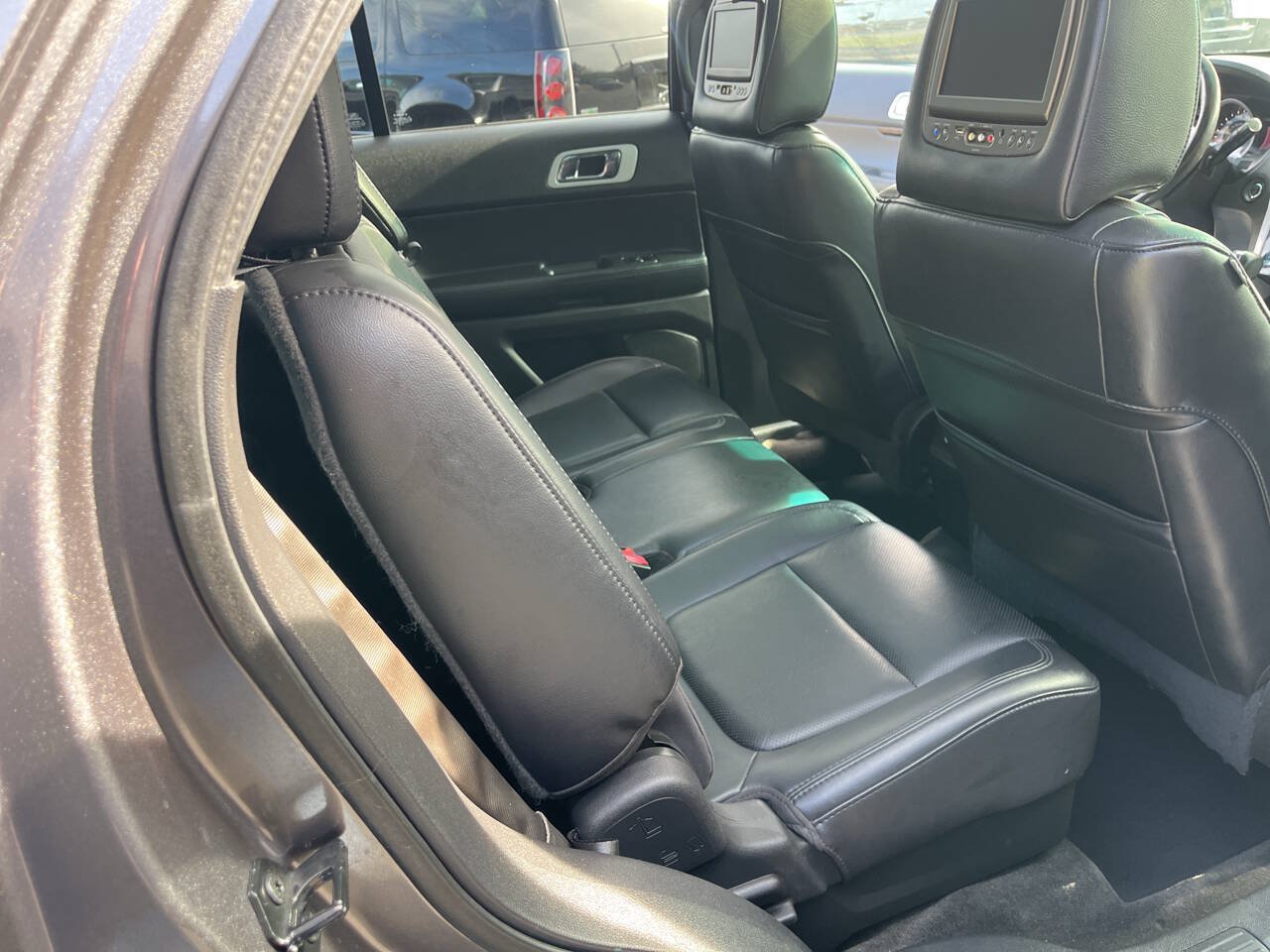 Used 2012 Ford Explorer Limited AWD/4WD image 38