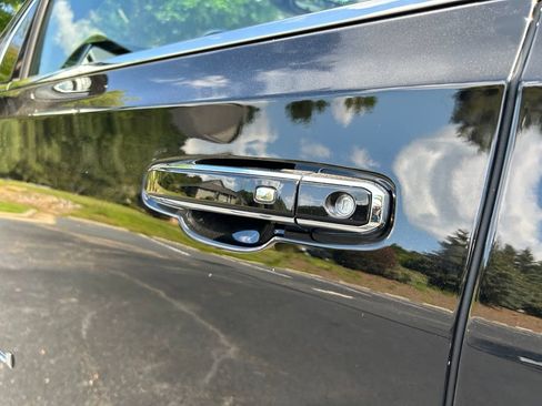 Used 2026 GMC Yukon Denali Ultimate AWD/4WD image 30