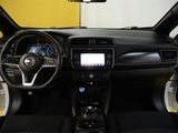 Used 2019 Nissan Leaf SV image 2