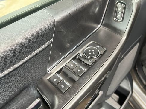 Used 2022 Ford F150 XLT w/ Equipment Group 302A High image 13