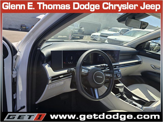 Used 2025 Hyundai Tucson SE FWD image 13
