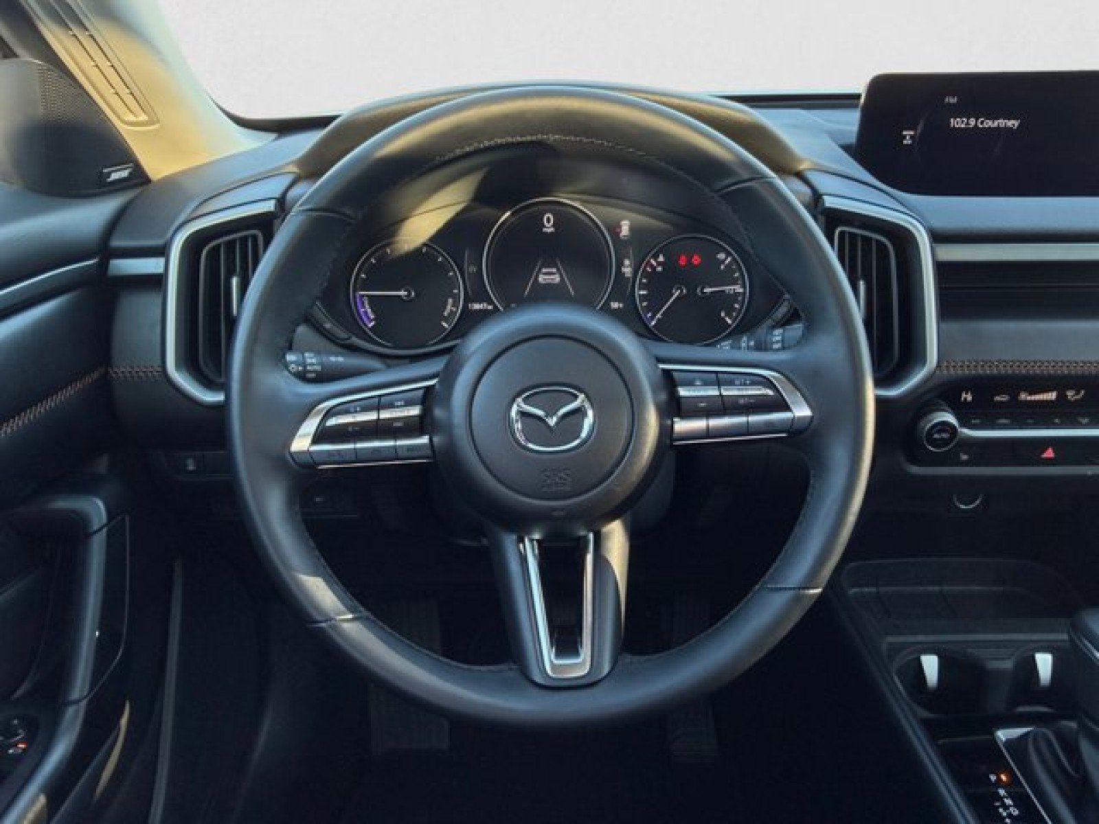Used 2025 MAZDA CX-50 AWD 2.5 Hybrid w/ Premium Pkg image 15