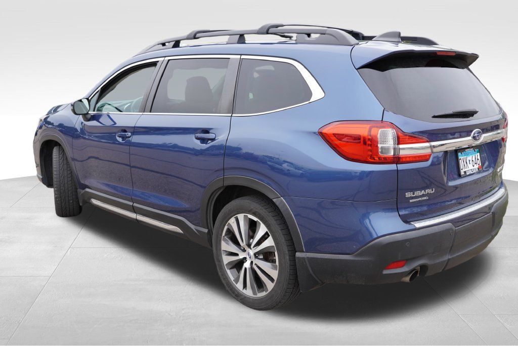 Used 2020 Subaru Ascent Limited w/ Technology Package AWD/4WD image 3