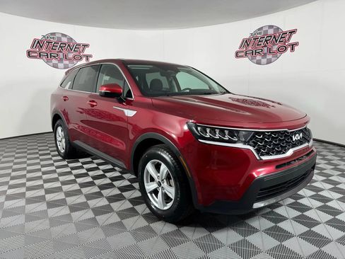 Used 2023 Kia Sorento LX FWD image 9