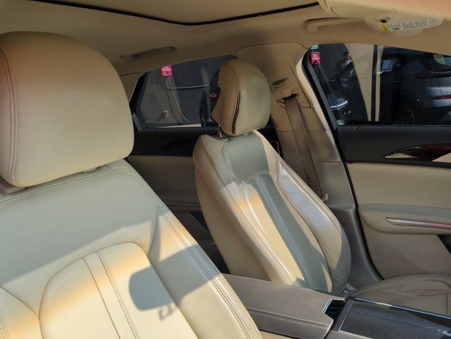 Used 2013 Lincoln MKZ FWD image 25