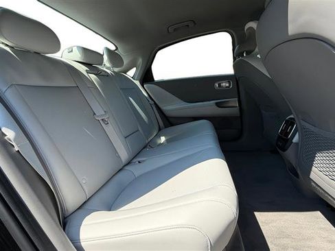Used 2025 Hyundai Ioniq 6 SEL RWD image 18