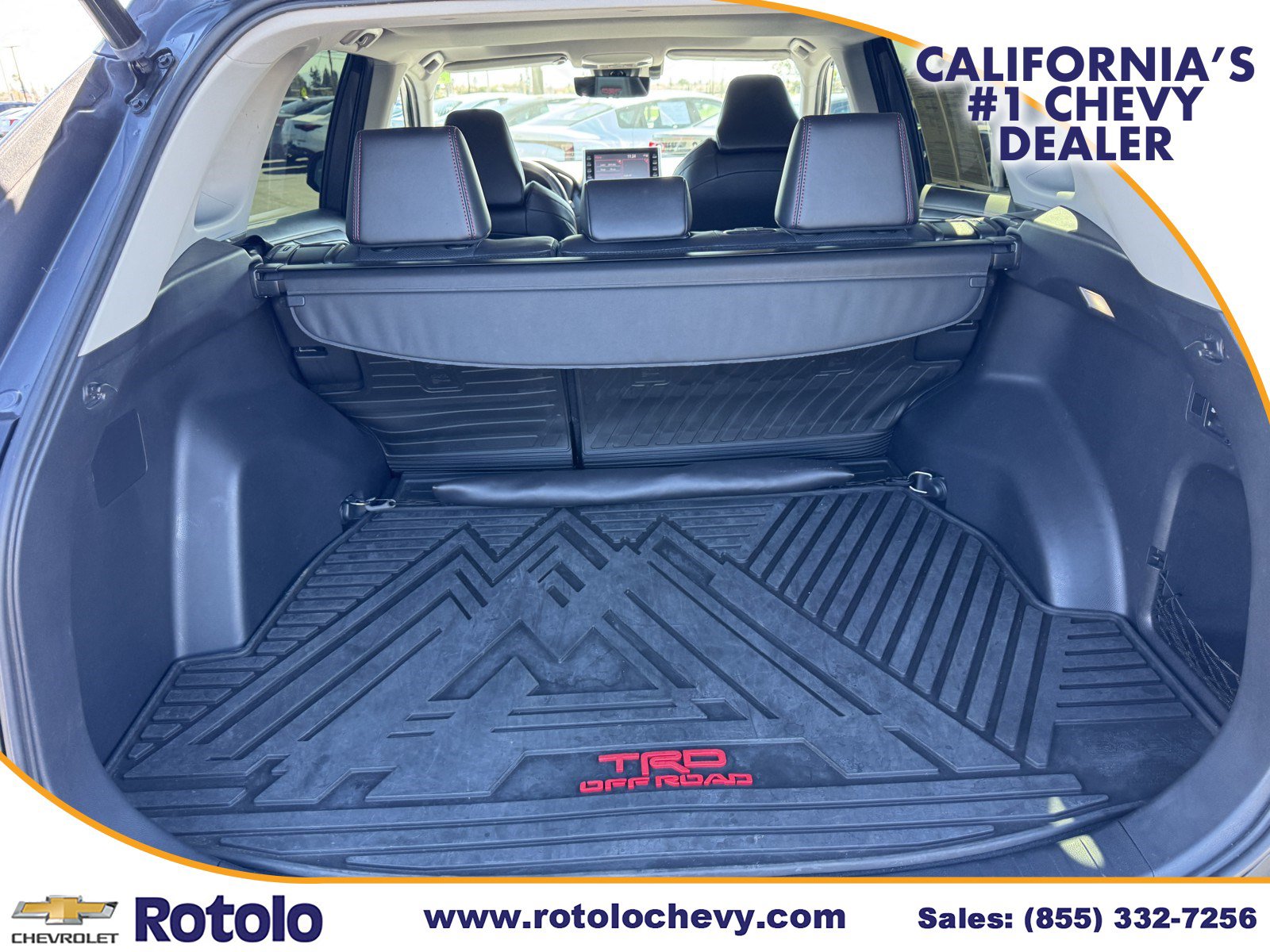 Used 2022 Toyota RAV4 TRD Off-Road AWD/4WD image 16