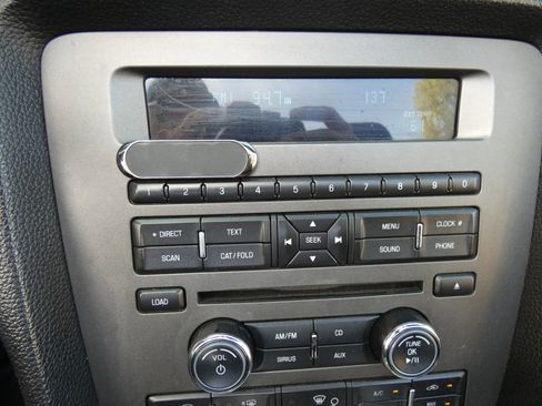 Used 2013 Ford Mustang Convertible image 51