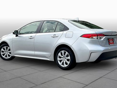 Used 2026 Toyota Corolla LE FWD image 12