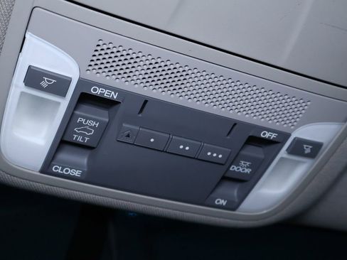 Used 2015 Acura RDX AWD image 26