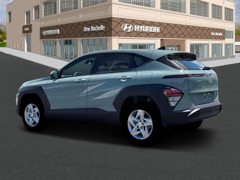 New 2026 Hyundai Kona SE image 4