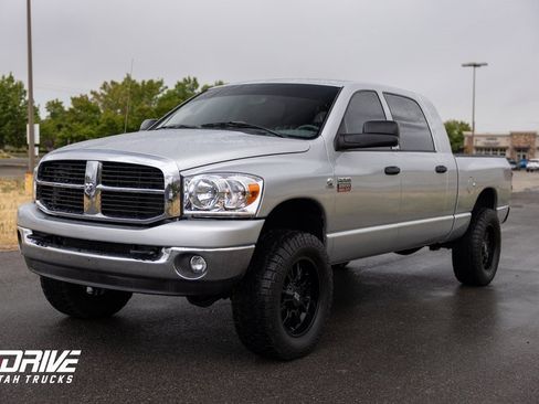 Used 2009 Dodge Ram 2500 Truck SLT w/ Popular Equipment Group image 4